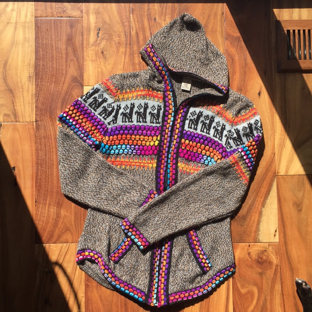 Women’s alpaca zip up sweater